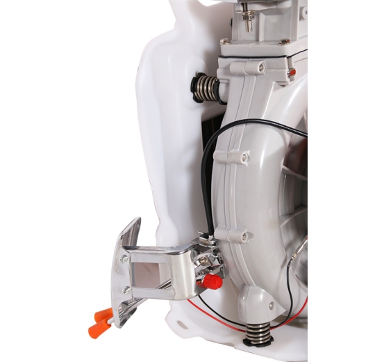 Máy Phun Xạ Phân 2 Thì 26L Yataka CS-52