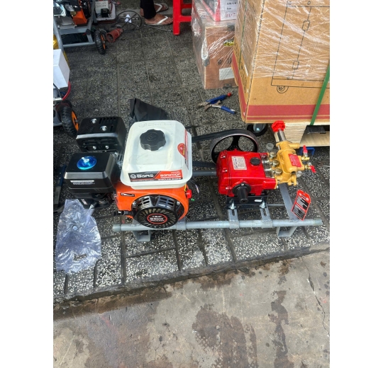 Máy xịt rửa xe chạy xăng BGAS 210QF